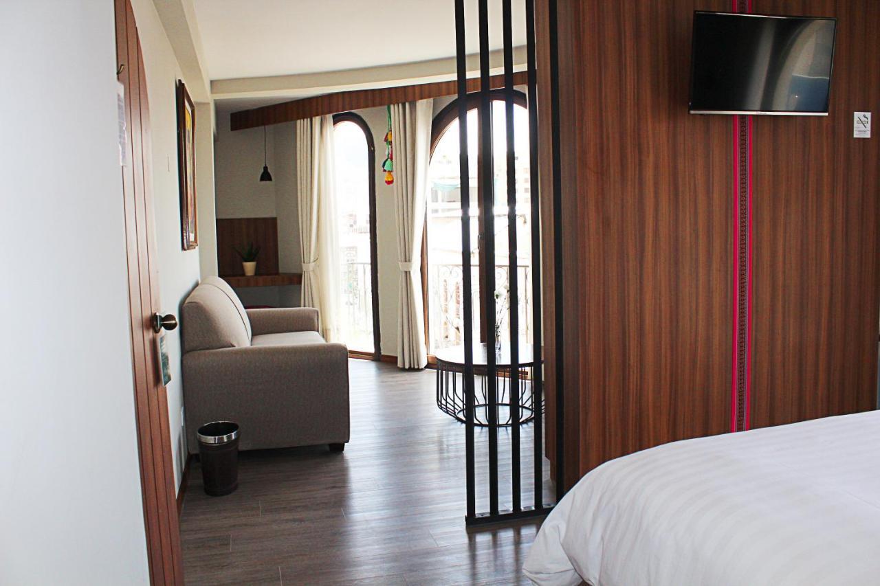 Altus Express Hotel La Paz Exterior photo